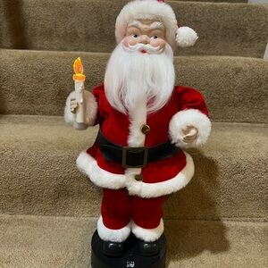 Telco 1986 Motionette Animated Santa holding candle Musical tested work